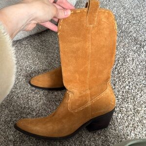 Gianni Bini cowboy boots!